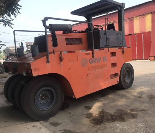 Lu lốp Hamm GRW 18 